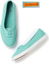 Mast & Harbour footwears min 50% off