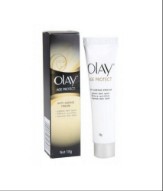 Olay Age Protect Anti-Ageing Skin Cream 18g Rs. 88 at Snapdeal