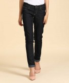 Lee womens Jeans up to 82% off at Flipkart