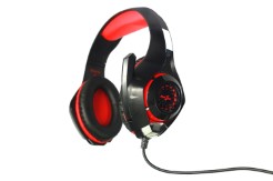 Redgear Hell Storm professional Gaming Headphones with LED Effect, In-line Volume controller and Retractable microphone