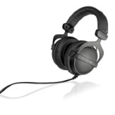 Beyerdynamic DT 770 32 OHMS Headphones Rs 9026 At Amazon