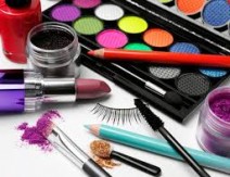 Branded beauty products Loreal Paris, Revlon, Lakme, Maybelline up to 70% off at Amazon